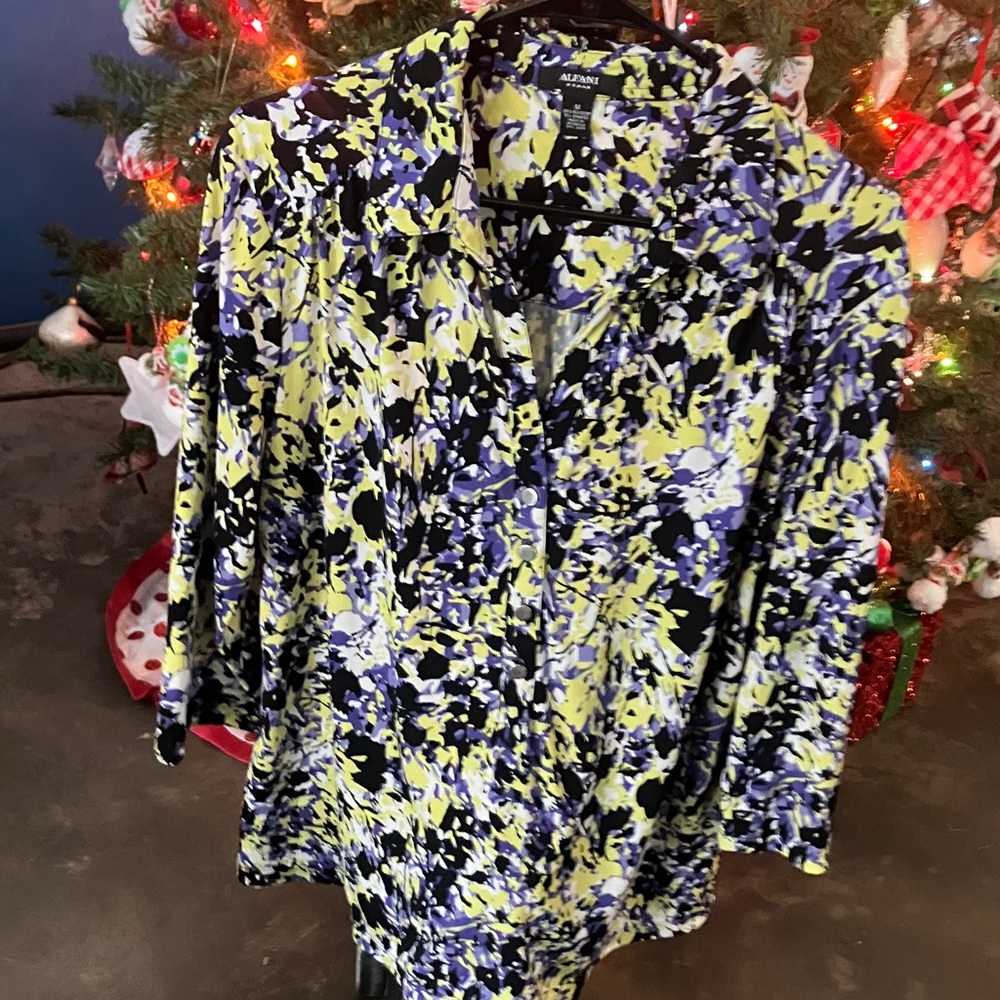 Alfani Multicolor Abstract Blouse